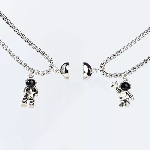 Collar Astronauta Magnético
